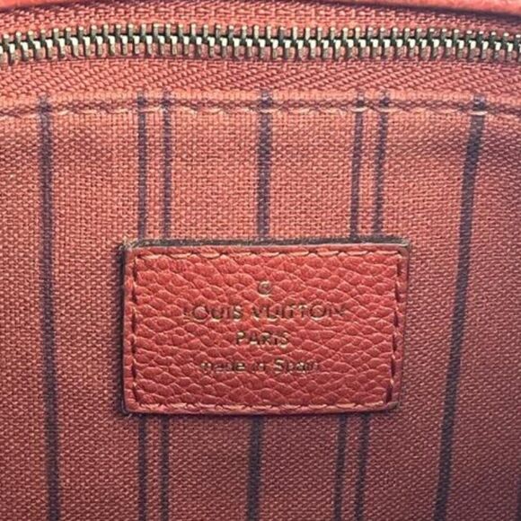 Louis Vuitton Empreinte Leather Metis 2 Way in Red Hobo Shoulder Handbag - Picture 10 of 13